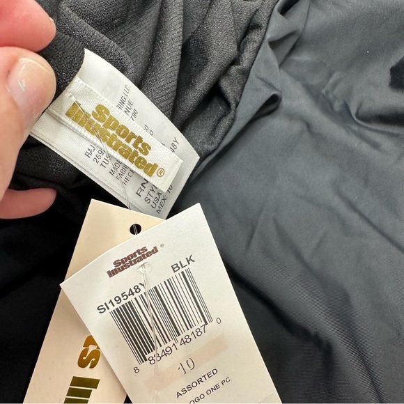 Sports Illustrated Swimsuit One Piece White & Pink Logo NWT Size 10 SI Logo - Picture 7 of 10